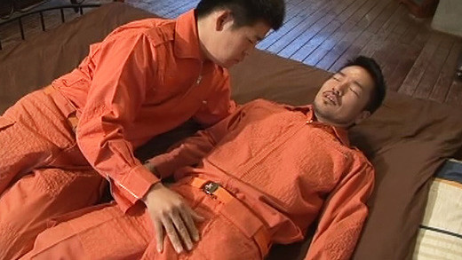 【HUNK】イケメン＆マッチョなレスキュー隊員と救命士が、制服を着たまま激しいアナルファック。秘蔵映像も【Beard Project OFFICIAL WEBSITE】